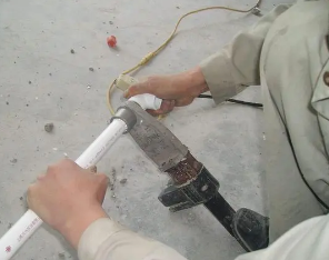 磐安漏水维修电话